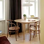 Hotel apartamentowy Aperon
