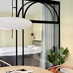 Aperon Hotel apartamentowy 4*