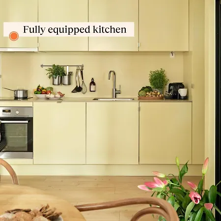 Aperon מלון דירות 3*