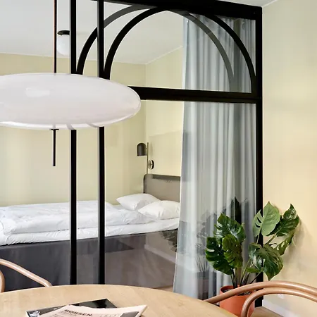 Aperon Aparthotel 4*