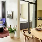 Aperon 4*
